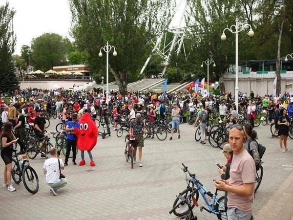 Алексей Логвиненко:  «Тысячи людей приняли участие в ростовском велопараде»