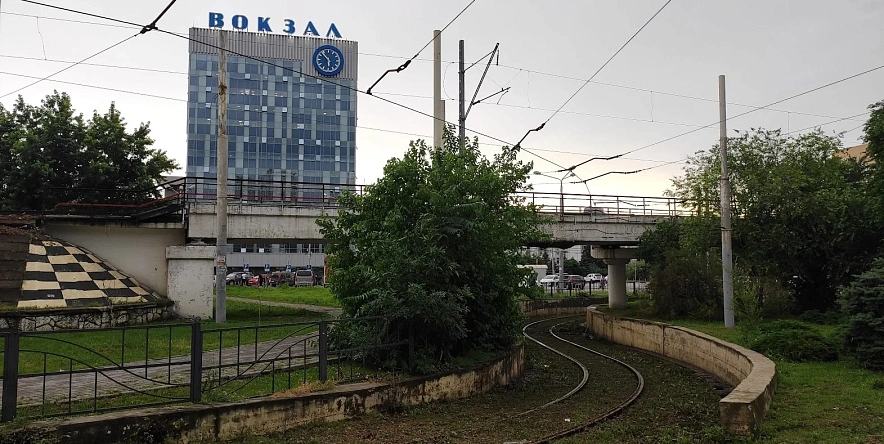 Фото: Трамвайные пути возле ЖД вокзала в Ростове, кадр 1rnd