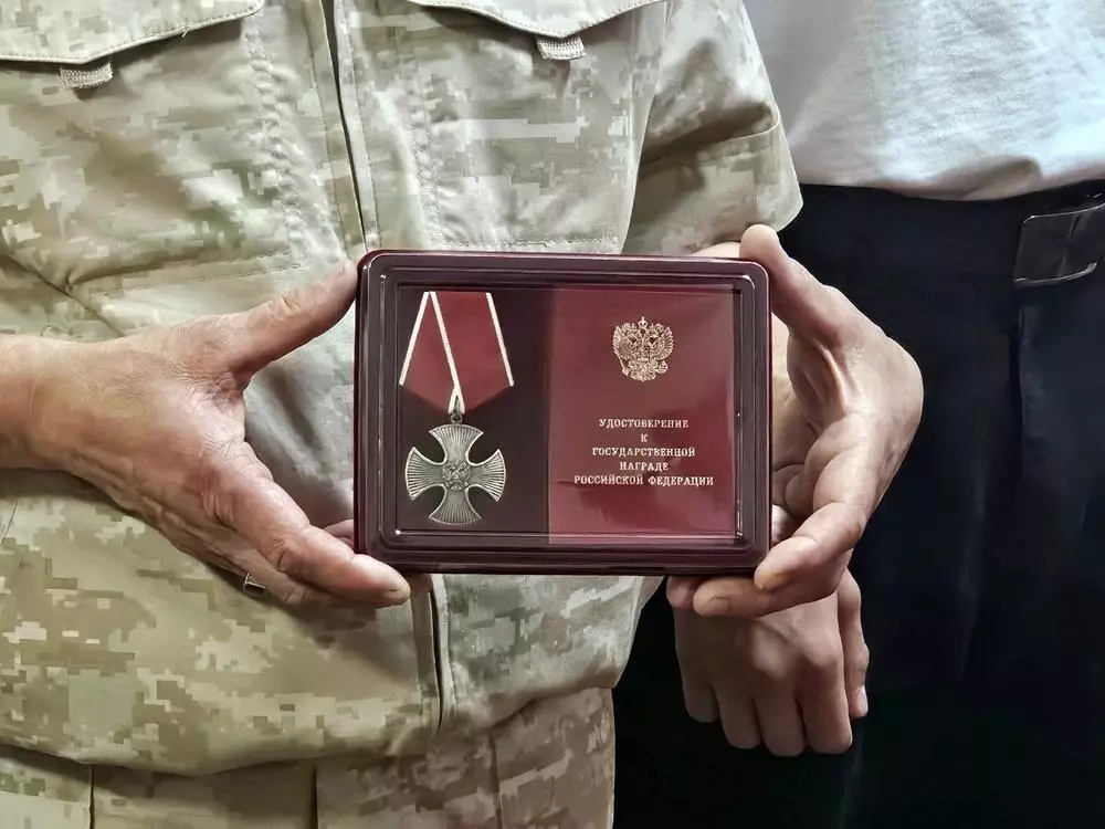 В Волгодонске родным погибшего бойца СВО вручили орден Мужества