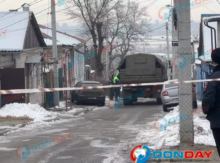 В Ростове осколок дрона упал на частный дом: хронология событий